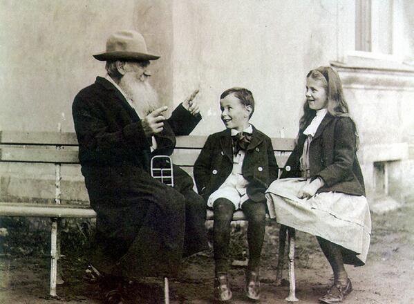 tolstoy and grandchildren c. 1909.jpg